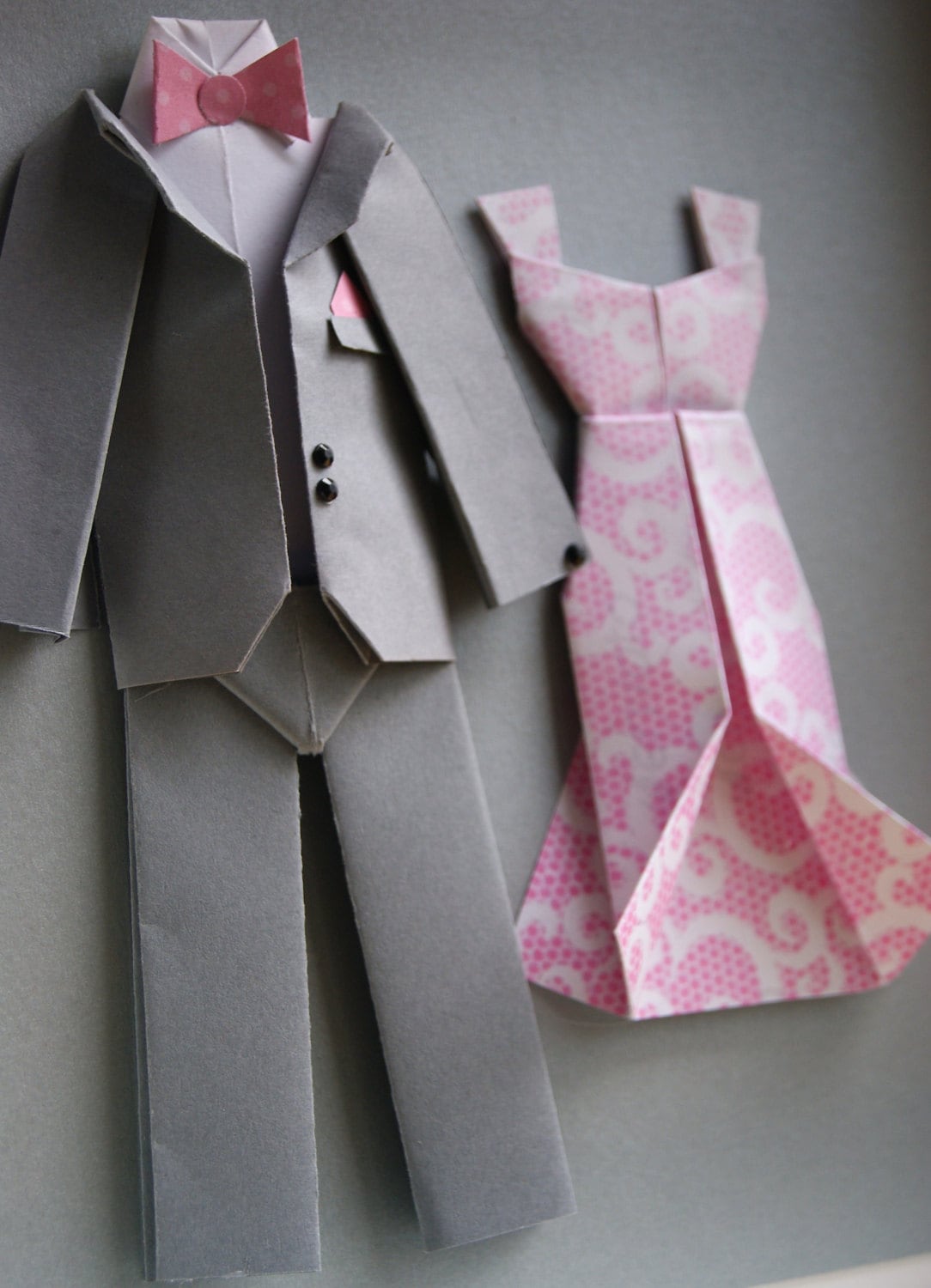 Personalized Wedding Frame, First Anniversary Paper Anniversary Gift, Engagement Gift of Paper Origami Bride & Groom Frame Wall Art Decor