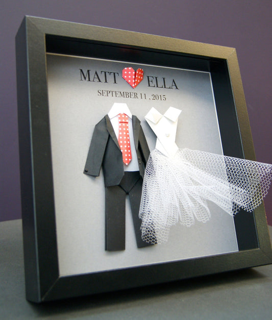 Personalized Wedding Frame, First Anniversary Paper Anniversary, Engagement Gift Paper Origami Bride & Groom Shadowbox Frame Wall Art Gift